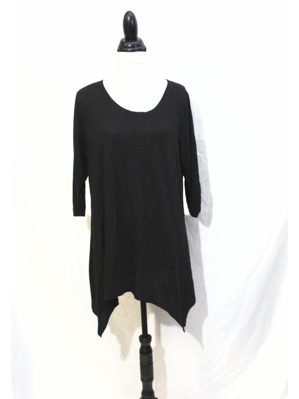 Black Asymmetrical Tunic Top 1X Flowy Shark Hem